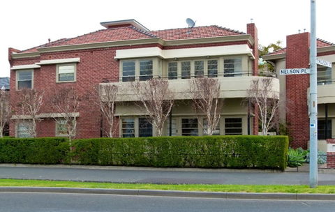 Williamstown Cottages & Apartments - Dalby Accommodation 2