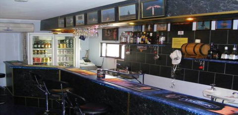 Woomera Traveller's Village & Caravan Park - Dalby Accommodation 1