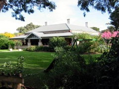 Yankalilla Bay Homestead B&B - Dalby Accommodation 3