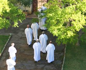 Monastery Guesthouse - Dalby Accommodation 2