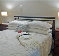 Bromeliad Bed and Breakfast - Dalby Accommodation