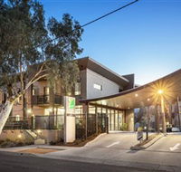 Quest Alice Springs - Dalby Accommodation