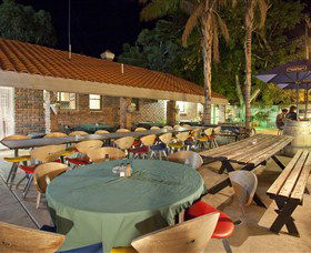 Toddy's Backpackers And Budget Accommodation - Dalby Accommodation 2