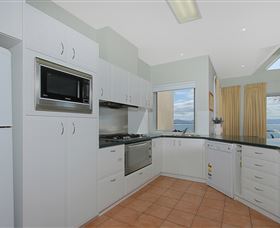 Culburra Cottage - Dalby Accommodation 0