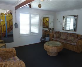 Sails Beach House Apartment Pottsville - Dalby Accommodation 0