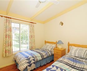 Seaview - Dalby Accommodation 5