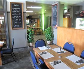 The Commercial Hotel Tumut - Dalby Accommodation 2
