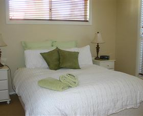 Villa On Nathan - Dalby Accommodation 2