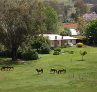 Acacia Park Farm House - Dalby Accommodation