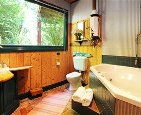 Como Cottages - Dalby Accommodation 4