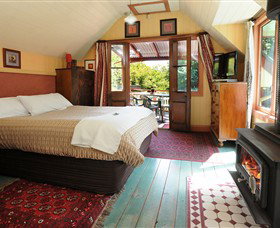 Como Cottages - Dalby Accommodation 6