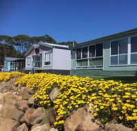 Dolphins Point Tourist Park - Dalby Accommodation
