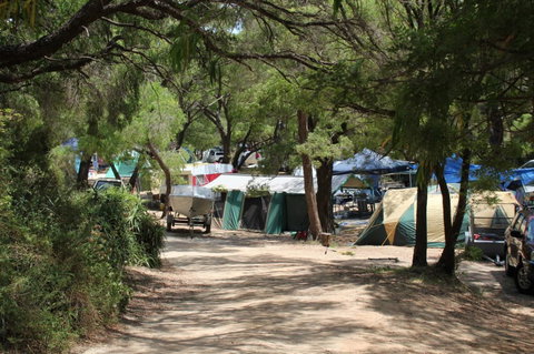 Hamelin Bay Holiday Park - Dalby Accommodation 2