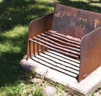 Youdales campground - Dalby Accommodation