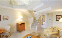 Anchorage Port Stephens - Dalby Accommodation 1