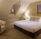 Anchorage Port Stephens - Dalby Accommodation