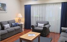 Oystercatcher Executive Villa 23 - Dalby Accommodation 3