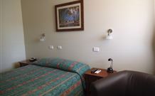 Aromet Motor Inn - Temora - Dalby Accommodation 0