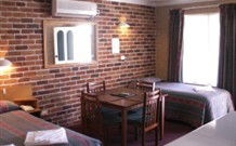 Cedar Lodge Motel - Armidale - Dalby Accommodation 0