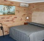 Country Comfort Parkes - Dalby Accommodation