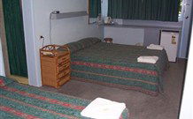 Crown Hotel Motel - Grafton - Dalby Accommodation 0