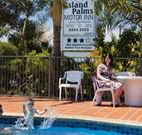 Island Palms Motor Inn - Forster - Dalby Accommodation
