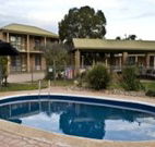 Statesman Motor Inn - Corowa - Dalby Accommodation