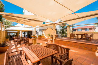 The Emerald Surfers Paradise - Dalby Accommodation 3