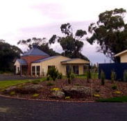 Woodbyne Cottages - Dalby Accommodation
