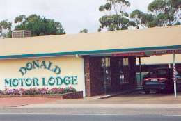 DONALD MOTOR LODGE - Dalby Accommodation 0