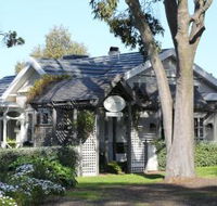 Holmwood Guest House - Dalby Accommodation