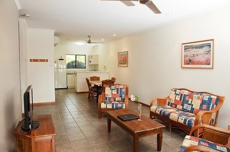 Broome Beach Resort - Dalby Accommodation 1