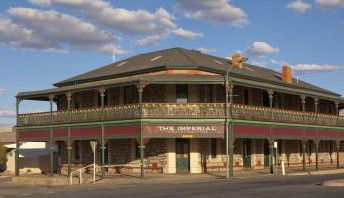 The Imperial Fine Accommodation - Dalby Accommodation 0