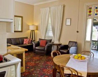 The Imperial Fine Accommodation - Dalby Accommodation 3