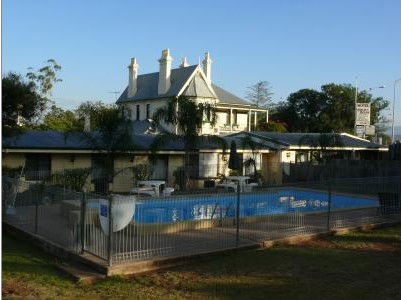 Airlie House Motor Inn - Dalby Accommodation 0