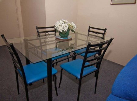 Barbados Apartments - Dalby Accommodation 3