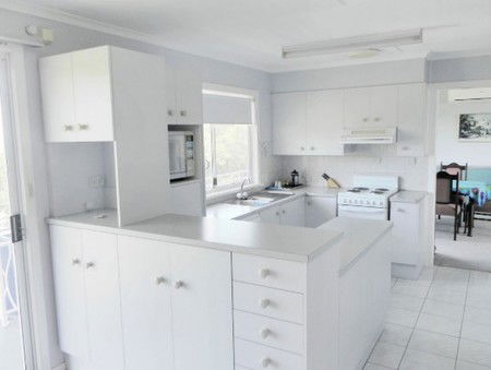 Leisure-lee Holiday Apartments - Dalby Accommodation 4