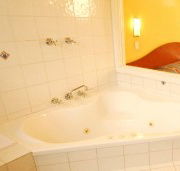  Colonial Motel Richmond - Dalby Accommodation