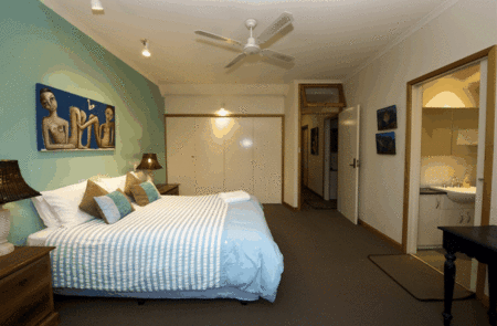 Byron Links Apartments - Dalby Accommodation 5