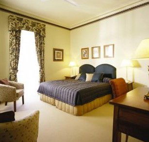 Royal Exchange Hotel - Dalby Accommodation 2