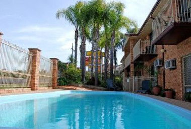 Tallarook Motor Inn - Dalby Accommodation 3
