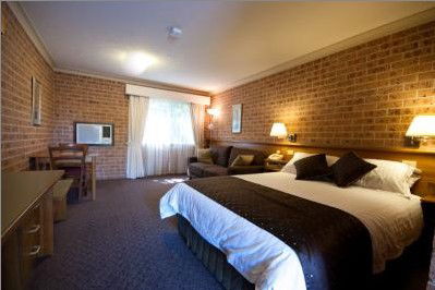 Blue Gum Motor Inn - Dalby Accommodation 4