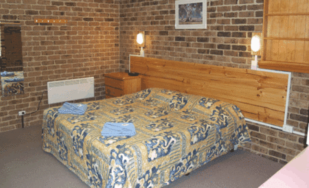 Acacia Snowy Motel - Dalby Accommodation