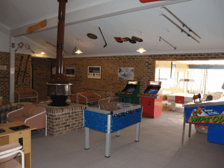 Acacia Snowy Motel - Dalby Accommodation 2