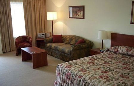 Charlotte Apartments - Dalby Accommodation 1