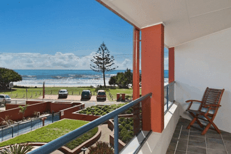 Lennox Point Holiday Apartments - Dalby Accommodation 5
