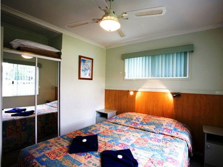 Perth Vineyards Holiday Park - Dalby Accommodation 0