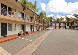 Econolodge Griffith Motor Inn - Dalby Accommodation 2