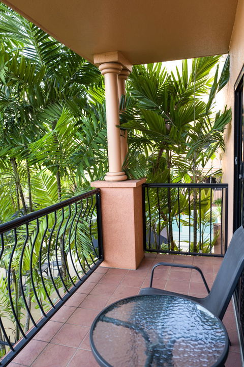 Central Plaza Apartments - Dalby Accommodation 2