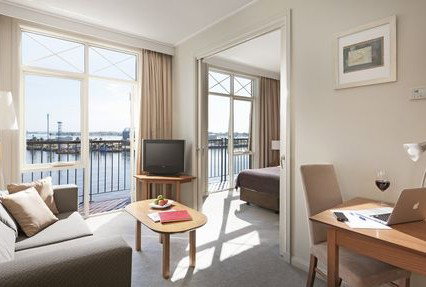 Crowne Plaza Newcastle - Dalby Accommodation 1